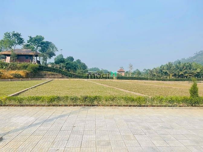 Bán đất đẹp du lịch, nghỉ dưỡng phú mãn quốc oai đường to 3 ôtô nhỉnh