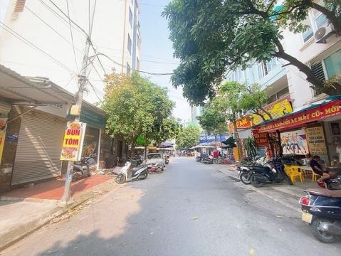 Cần Tiền Bán Mảnh Đất Liền Kề Ngô Thì Nhậm Hà Đông. Vỉa Hè Kinh Doanh