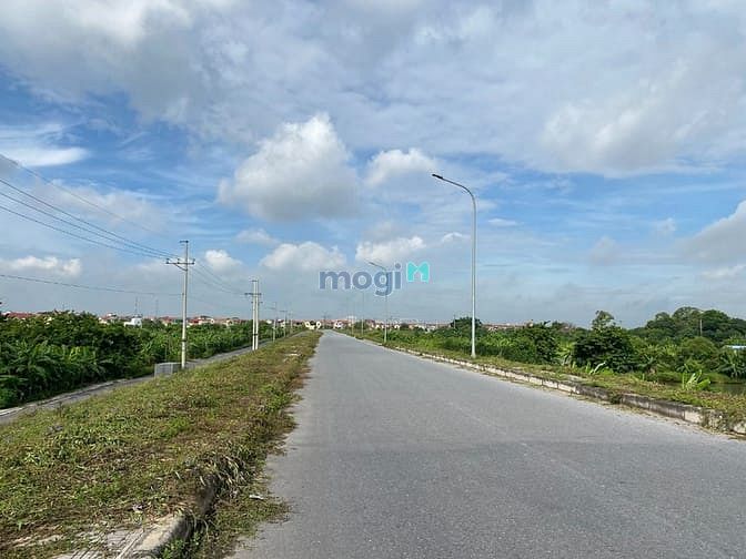 Siêu phẩm view hồ - ở sướng 82m2 MT 5m đất Lệ Chi, đường ô tô thoáng