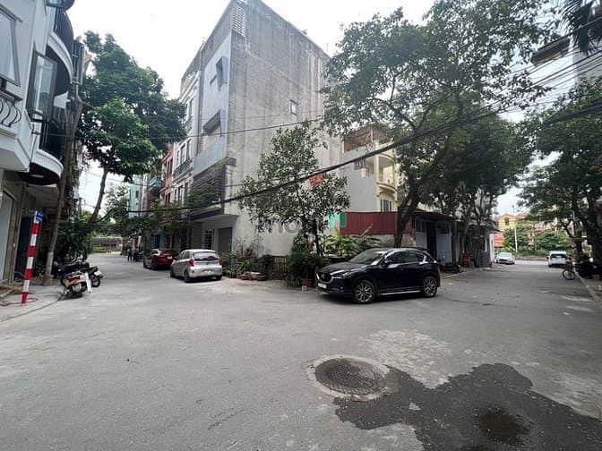 +B.Á.N Đ.Ấ.T -Chu Huy Mân-Phúc Đồng-Lb-Dt85-C4-Mt4.5 giá chào 12.5 tỷ