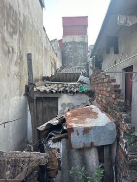 Chỉ 2 tỷ 3 !!! bán đất bồ đề, phú viên 38m nở hậu, gần cầu, gần oto,