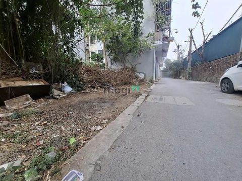 Bán đất ngõ 97 đức giang 42m x 5m oto tránh, lô góc, vuông đẹp chỉ