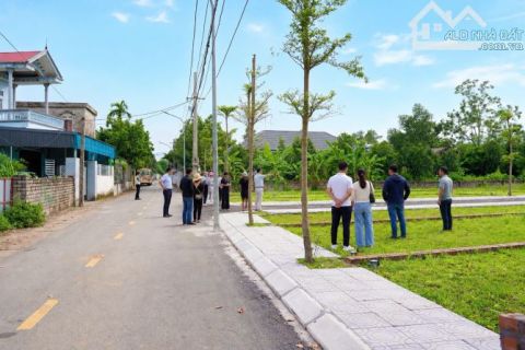 BÁN 100M FULL THỔ CƯ TRỤC CHÍNH ĐỒNG TRẠNG - CỔ ĐỔNG - HN