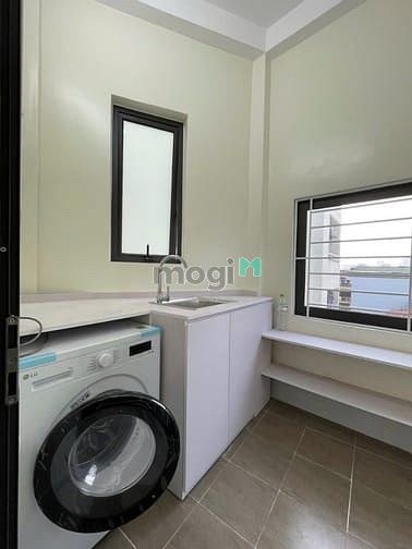 Nhà đẹp ngõ 296 Lĩnh Nam, HM giá 8.5 tỷ, hơn 30m2x6T, ẢNH THẬT