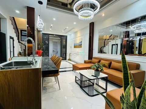 Bán nhà Xuân Đỉnh 35m2 x 5T, thang máy, cách phố 30m, mỗi tầng 1 phòng