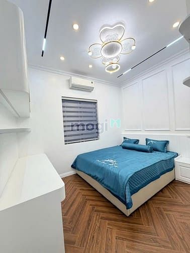 Bán nhà Trần Cung 38m 6T thang máy, nhà mới, ô tô gần