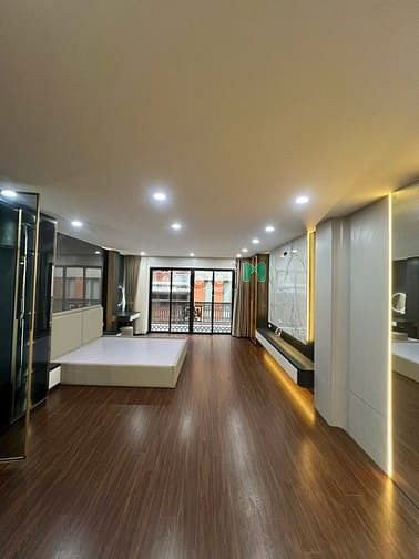 ✅ Bán nhà Lĩnh Nam – Hoàng Mai | 52m² | Nhà mới có thang máy