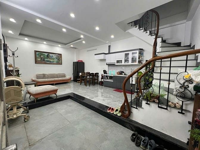 🔥 HOT Đội Cấn – 3 bước ra ô tô – Nhà 5 tầng đẹp, ngõ thoáng – 11.5 tỷ