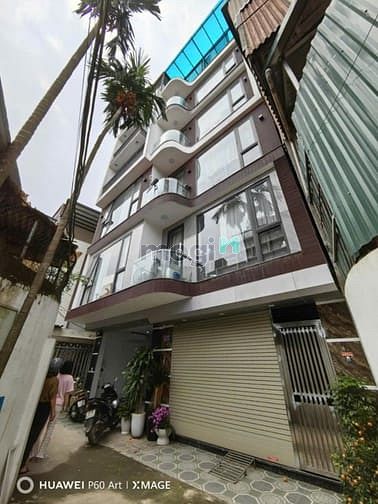 Cần Bán gấp nhà Phú Thượng 42m, 6 tầng, thang máy oto vào nhà hơn 9ty.