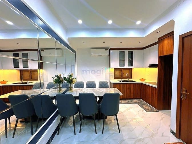 bán nhà Đông Ngạc 40m 5 tầng, ngõ kinh doanh giá 8 tỷ