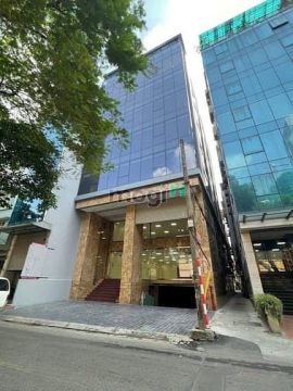 Tòa nhà văn phòng vị trí siêu đẹp - GIÁ hấp dẫn