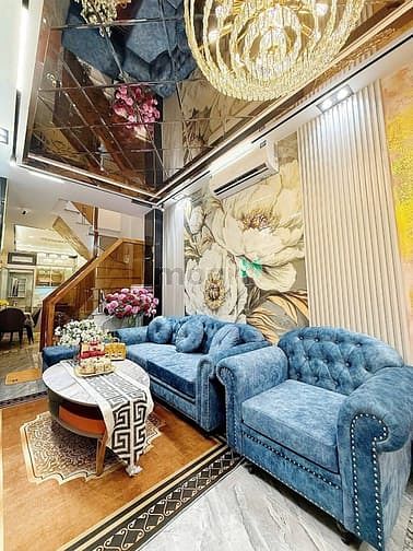 Bán nhà đẹp Hai Bà Trưng - ngõ thông - gần phố