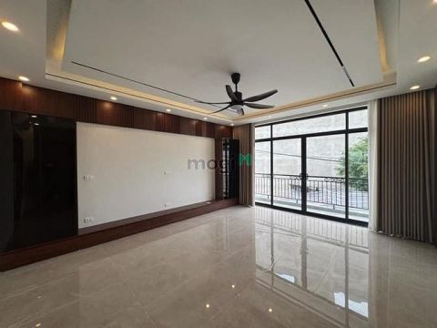 Bán nhà Phân lô - Là Xá - Hoài Đức - nhà mới thang máy