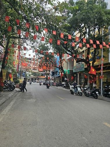 Bán Đất Đống Đa - Mặt tiền khủng - Nhà mặt phố - Lô góc vàng -