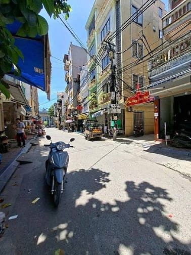 NHÀ 4T Hà Đông- Ôto đỗ cửa- Cách 2 nhà ra phố oto tránh- 7,9 tỷ