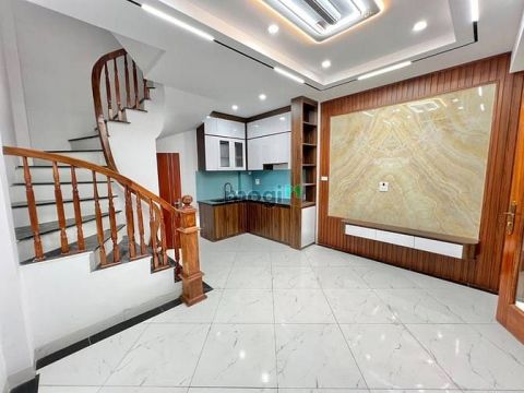 Nhà 6 tầng siêu đẹp tại Mỹ Đình