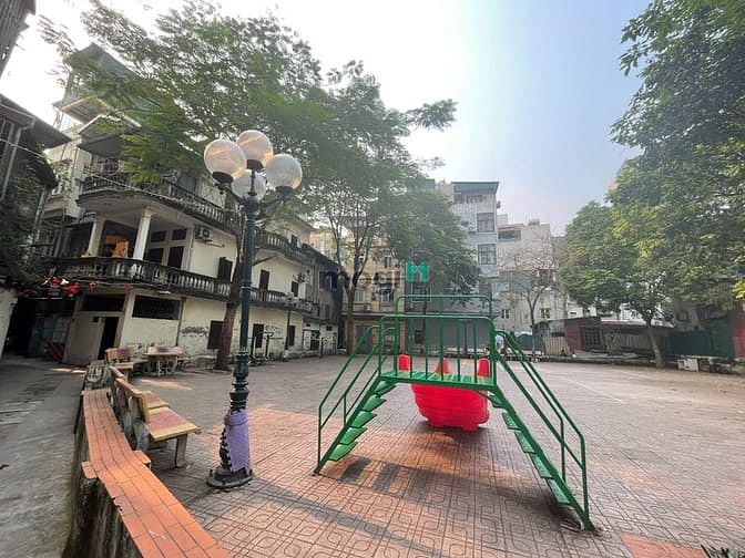 Bán nhà phố Quan Nhân - TTQ Thanh Xuân - 42m - 9T5- MT rộng đẹp thoáng