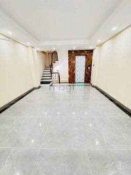 Nhà đẹp ngõ Trường Chinh, giá 20.5 tỷ, gần 50m2x7T, KD lớn, ảnh thật