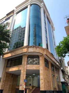 Cho thuê nhà MP Trung Kính lớn - Cầu Giấy - HN. Diện tích 110m2 x 7t.