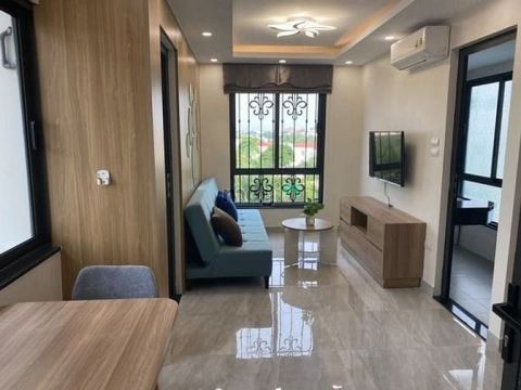 Căn hộ 1k1n sân thượng view hồ full nội thất tai Lạc Long Quân Tây Hồ