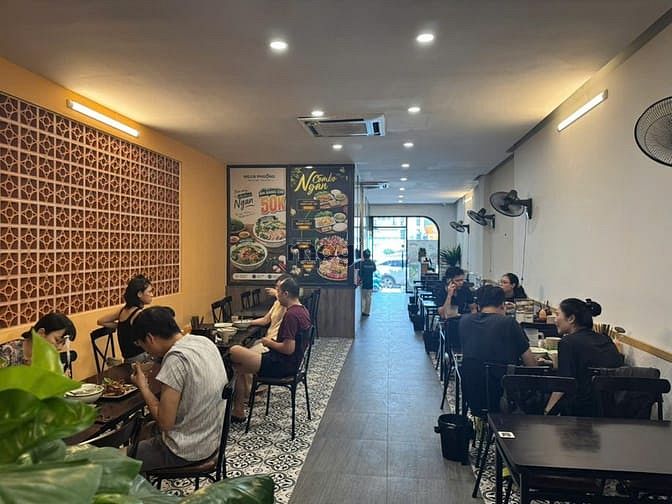 Sang nhượng nhà hàng phố Vũ Phạm Hàm.