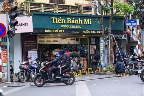 Cho thuê MBKD tại phố Hàng Gà - Hoàn Kiếm