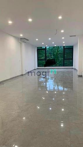 Cho thuê nhà mặt phố Tây Sơn, DT 80m2x3 tầng, MT 5.2m, Giá 45tr