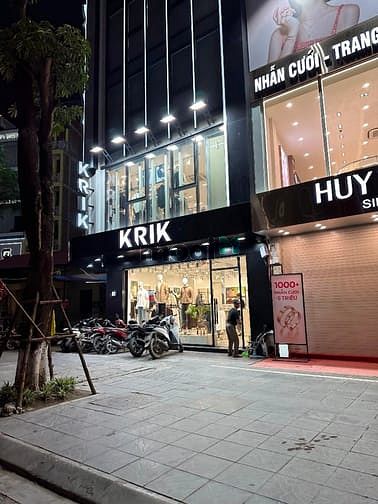 Cho thuê nhà mặt phố Nguyễn Hy Quang, DT 60m2x5 tầng, MT 4m, Giá 50tr