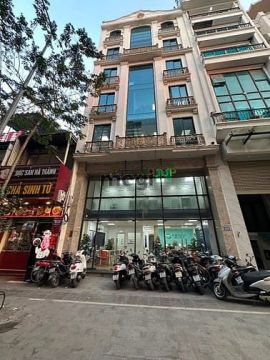 Cho thuê nhà mặt phố Ô Chợ Dừa, DT 90m2x7 tầng, MT 9m, Giá 190tr