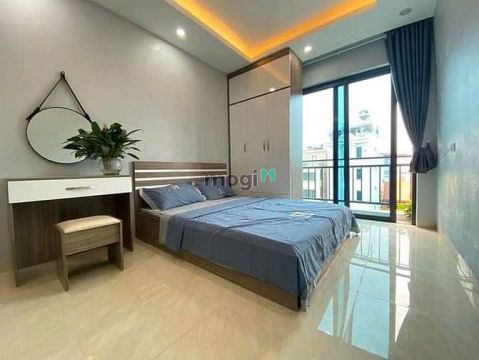 Trung Tâm Ba Đình Mới Tinh Full Đồ Thang Máy Ban Công Giá Tốt