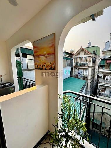 Trung Tâm Hai Bà Trưng Mới Tinh Full Đồ Thang Máy Ban Công Giá Tốt