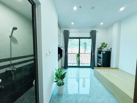 Trung Tâm Cầu Giấy Mới Tinh Full Đồ Thang Máy Giá Tốt Ở Luôn