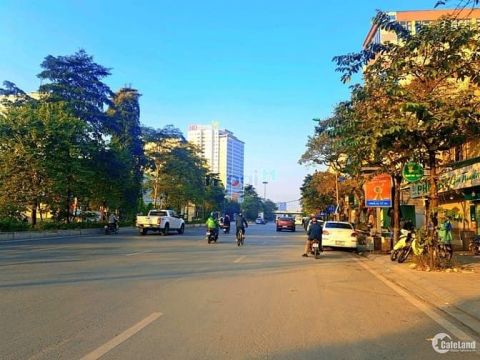 Cho thuê mặt bằng chân đế chung cư phố Văn Cao.