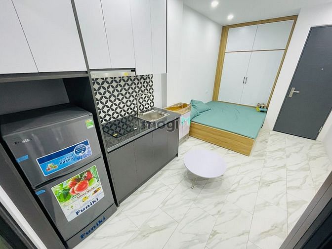 Căn hộ VIP SV Hồ Tùng Mậu *FULL đồ - Ban công - Thang máy - Full đồ*
