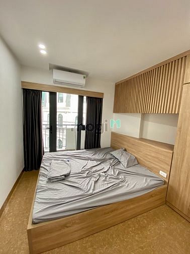 Cho thuê căn hộ 1ngủ 1khách Cầu Giấy *FULL ĐỒ - THANG MÁY - BAN CÔNG*