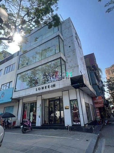 Cho thuê nhà MP Thái Hà DT 72m²x4 tầng, MT Lô góc 9m, Giá:100tr/tháng