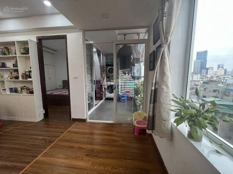 Cho thuê nhà ngõ 97 văn cao 55m x4T ô tô đỗ cửa