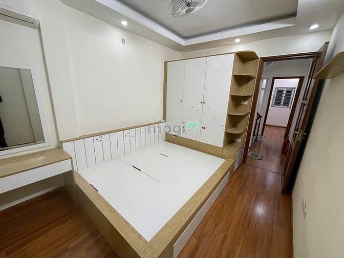 cho thuê nhà trung yên 65m x5T ô tô đỗ cửa
