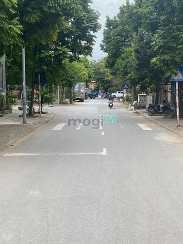 Cho thuê nhà liền kề KDT mới Đại Kim Nguyễn Xiển, 85m 5T, 30tr/th