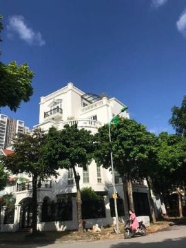 Cho Thuê Biệt Thự C37 BẮC Hà , 180m x5t, Thang Máy, lô góc , 50tr/th