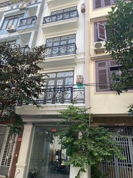 cho thuê nhà liền kề DT 70m2 x 5T, MT 4m. Tổng Cục 5 Tân Triều, 18tr