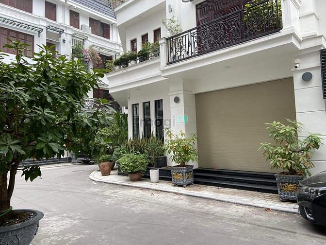 Cho thuê gấp nhà Liền kề 90 Nguyễn Tuân, Quận Thanh Xuân, dt 75m,5t,mt