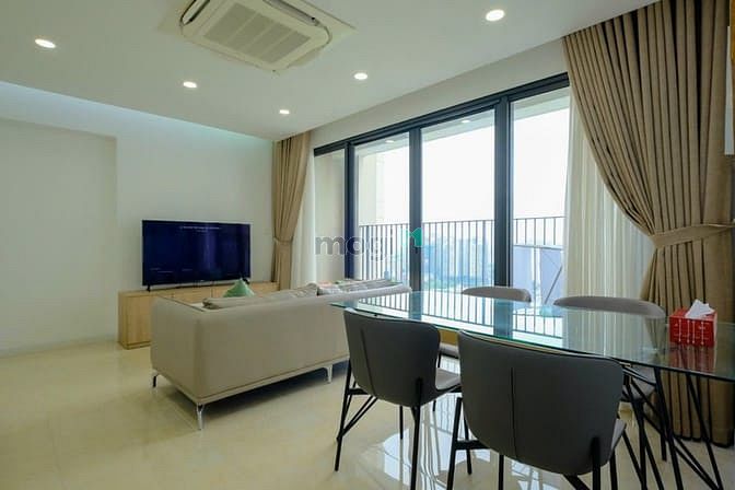 Chính chủ cho thuê căn hộ 3 ngủ 2 wc 90m2 toà C6