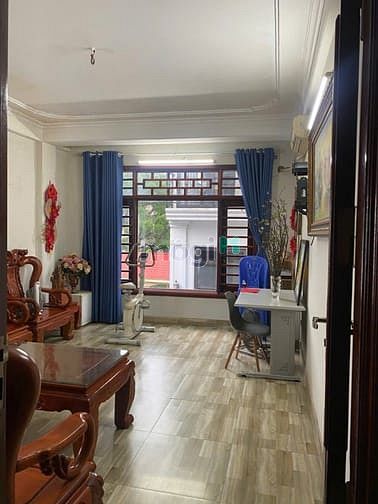 Cho sinh viên thuê căn hộ khép kín 60m2 chia 2 phòng, khu phụ khép kín