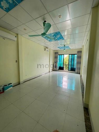 Chính chủ cho thuê văn phòng tầng 3 Vạn Phúc, Hà Đông, Hà Nội