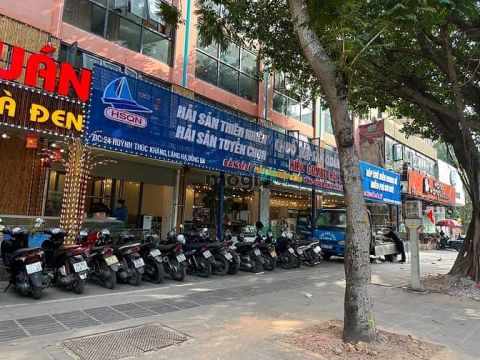 Cho thuê Chân đế Chung cư MINH KHAI - DTSD 1330m2 - Mặt tiền 25m