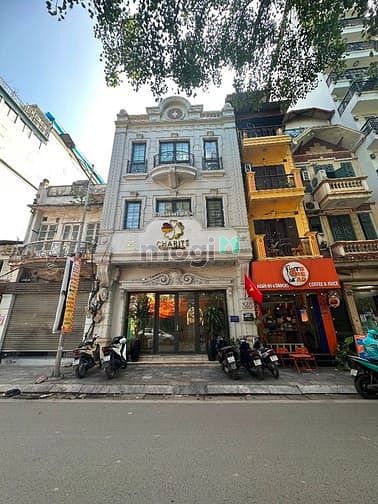 Cho thuê nhà phố cổ Hàng Bè - DT 70m2x 3.5 tầng - Mt 4m - KD mọi MH