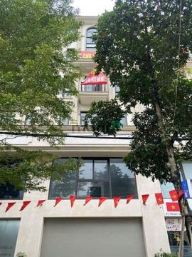 Cho thuê nhà đẹp KĐT Him Lam Vạn Phúc. DT 100m2, 7 tầng, thang máy