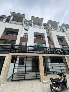Cho thuê nhà liền kề Hoàng Thành, Mỗ Lao. DT 150m², 5 tầng, thang máy