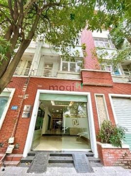 Cho thuê nhà liền kề Làng Việt Kiều Châu Âu, Mỗ Lao. DT 85m, 4 tầng.